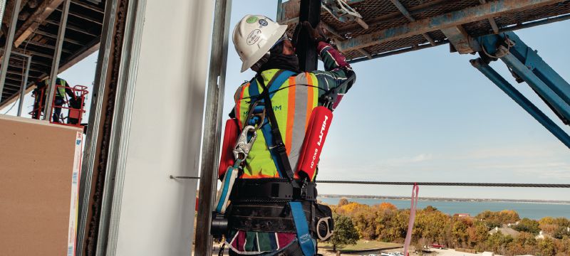 Overhead exoskeleton Passive exoskeleton to relieve strain on shoulders and arms during overhead installation work Applications 1